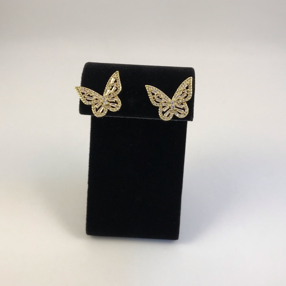 Mini Butterfly Baguette Earrings - Picture 2 of 8